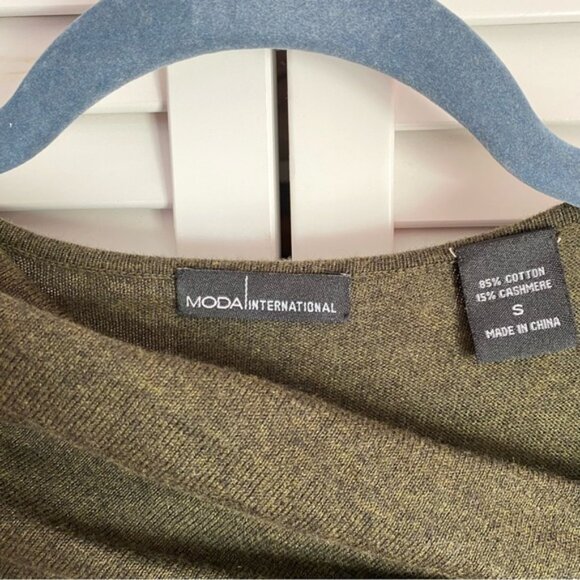 Moda International cashmere blend asymmetrical neckline sweater dress size small - Picture 4 of 5